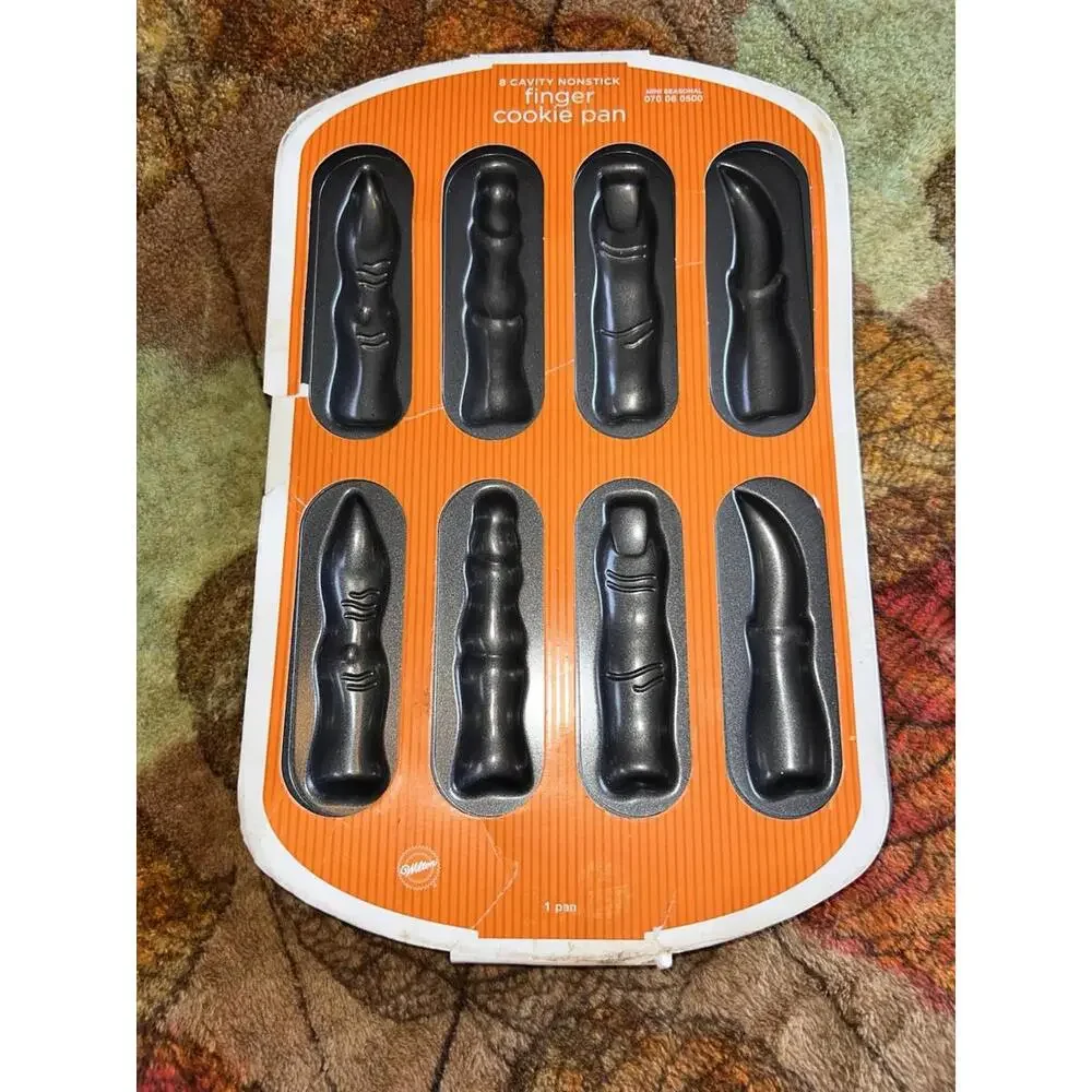 Wilton Halloween Witch Monster Skeleton Fingers 8 Cavity‎ Cookie Candy Cake Pan